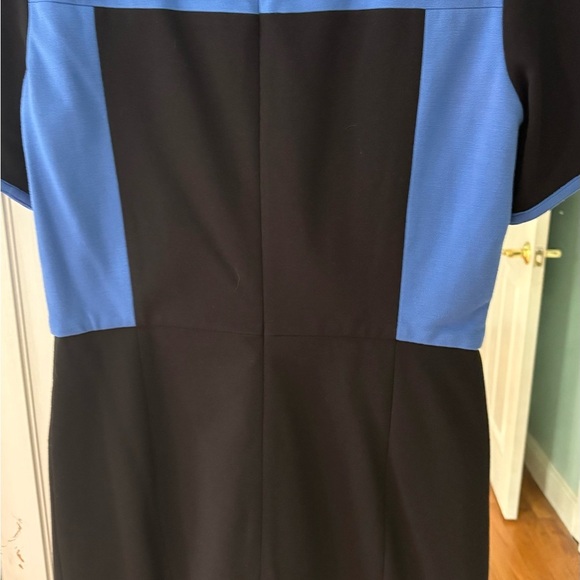 Tibi Blue and Black Colorblock Dress Size 10 NWT - Picture 3 of 8